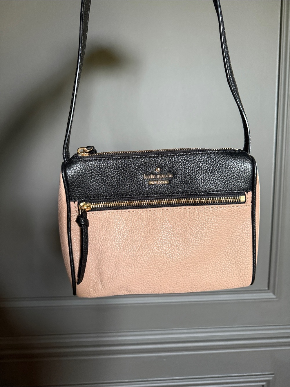 kate spade Two-Tone Black and Blush Pebbled Leather Crossbody